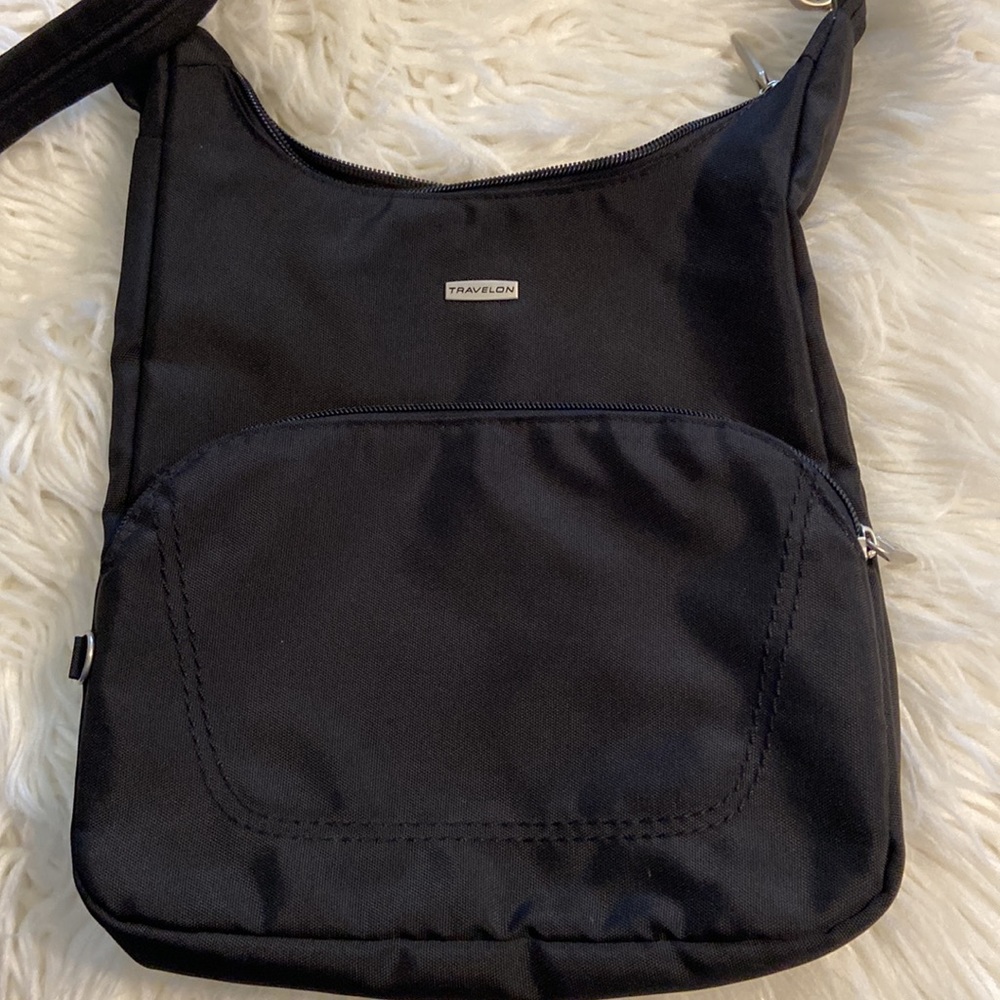 Travelon Nylon Crossbody Bag excellent condition black color - Picture 16 of 16